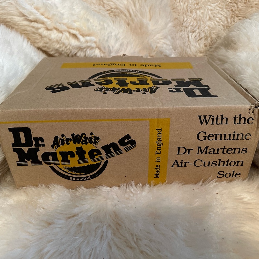 Like new 90’s Dr. Marten ankle boots - Picture 5 of 11